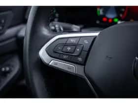 Volkswagen Golf (2023) thumbnail 19