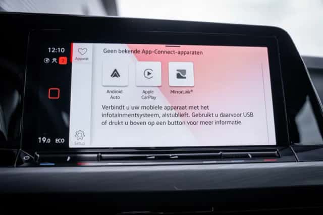 Volkswagen Golf (2023) thumbnail 22