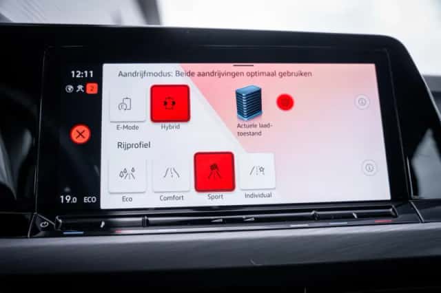 Volkswagen Golf (2023) thumbnail 26