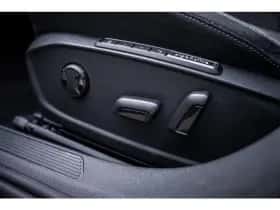 Volkswagen Golf (2023) thumbnail 30