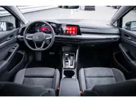 Volkswagen Golf (2023) thumbnail 34