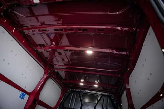 Volkswagen E-Transporter (2026) thumbnail 17