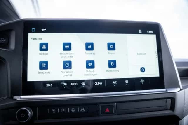 Volkswagen E-Transporter (2026) thumbnail 25