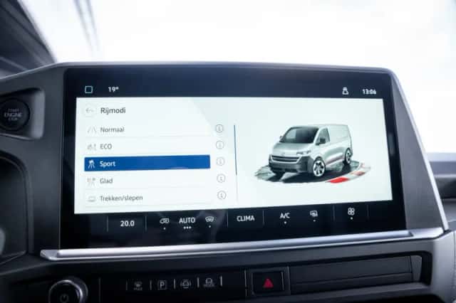 Volkswagen E-Transporter (2026) thumbnail 26