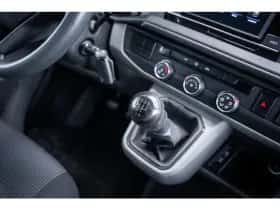 Volkswagen Transporter (2023) thumbnail 15