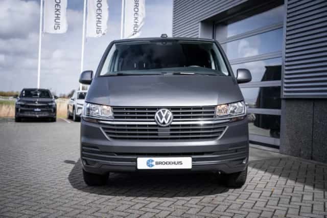 Volkswagen Transporter (2023) thumbnail 17