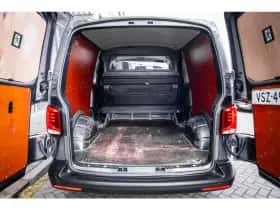 Volkswagen Transporter (2023) thumbnail 28
