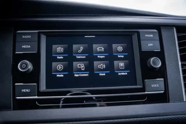 Volkswagen Transporter (2023) thumbnail 8