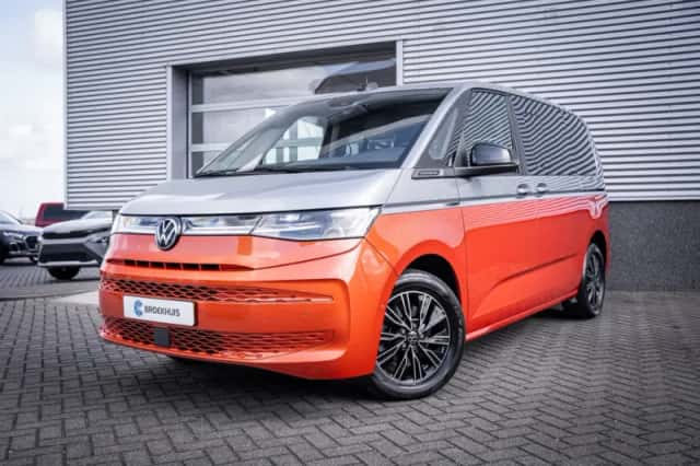 Volkswagen Multivan (2023) thumbnail 1