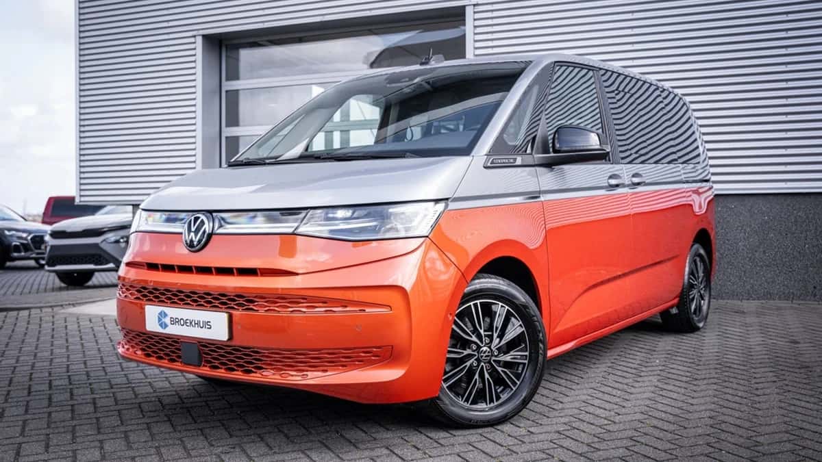 Volkswagen Multivan (2023) — foto 1