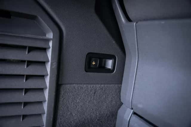 Volkswagen Multivan (2023) thumbnail 11