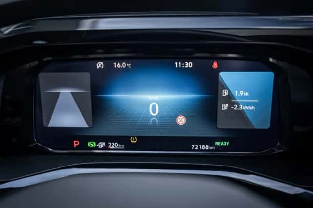 Volkswagen Multivan (2023) thumbnail 22