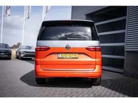 Volkswagen Multivan (2023) thumbnail 4