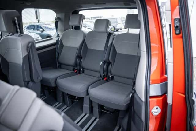 Volkswagen Multivan (2023) thumbnail 8