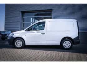 Volkswagen Caddy (2024) thumbnail 3