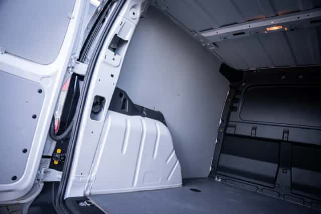 Volkswagen Caddy (2024) thumbnail 7