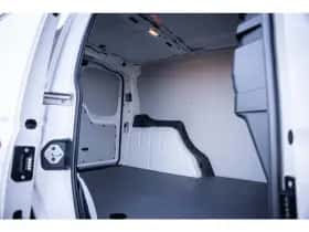Volkswagen Caddy (2024) thumbnail 10