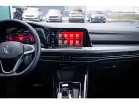 Volkswagen Golf (2023) thumbnail 30