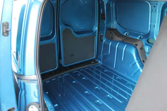 Volkswagen Caddy (2024) thumbnail 6