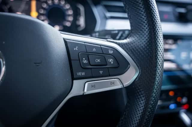 Volkswagen Passat (2023) thumbnail 20