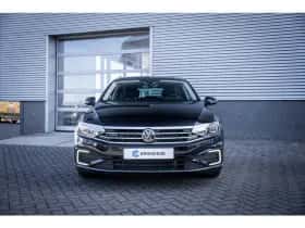Volkswagen Passat (2023) thumbnail 5