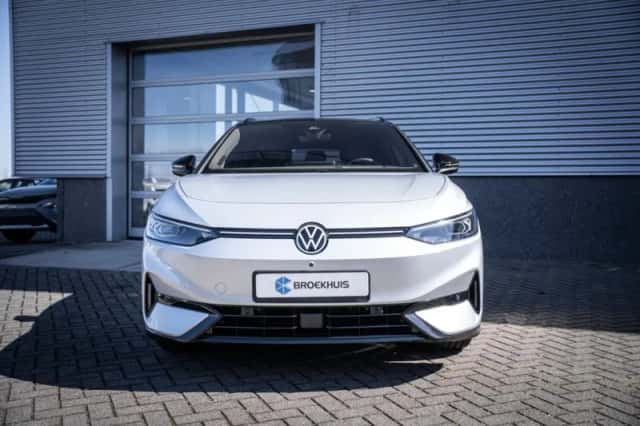 Volkswagen ID.7 (2026) thumbnail 3