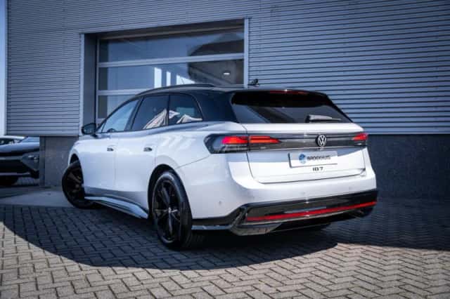Volkswagen ID.7 (2026) thumbnail 9