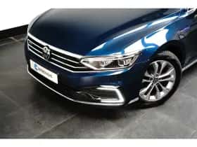 Volkswagen Passat (2022) thumbnail 17