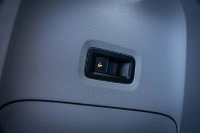 Volkswagen ID. Buzz (2023) thumbnail 12