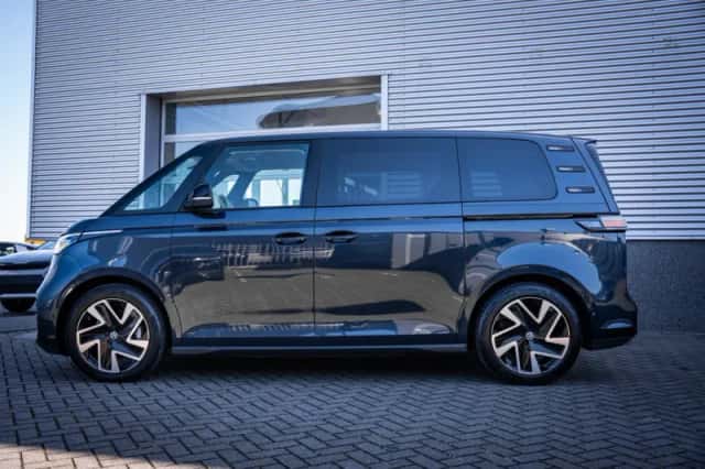 Volkswagen ID. Buzz (2023) thumbnail 15