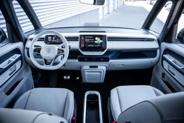 Volkswagen ID. Buzz (2023) thumbnail 22