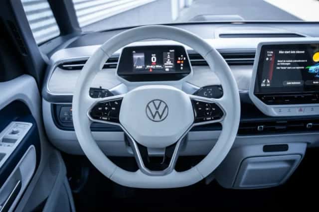 Volkswagen ID. Buzz (2023) thumbnail 24