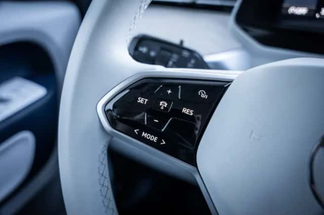 Volkswagen ID. Buzz (2023) thumbnail 25