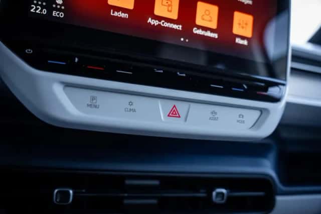 Volkswagen ID. Buzz (2023) thumbnail 29