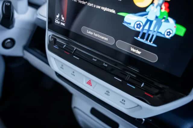 Volkswagen ID. Buzz (2023) thumbnail 30