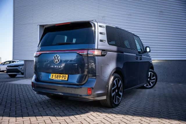 Volkswagen ID. Buzz (2023) thumbnail 9