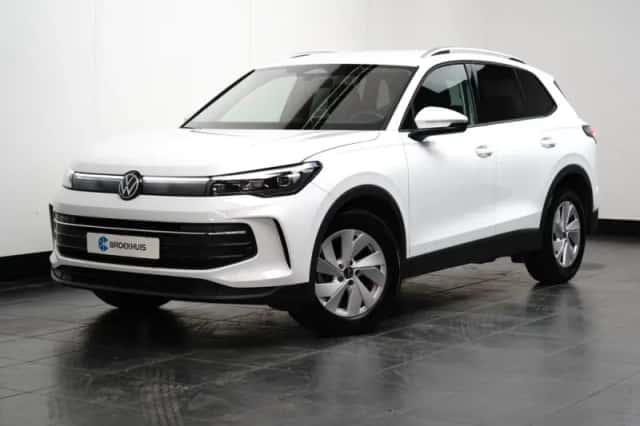Volkswagen Tiguan (2025) thumbnail 1