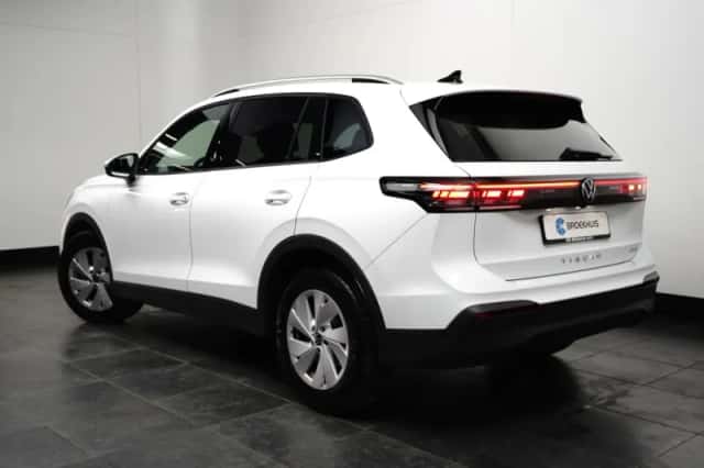 Volkswagen Tiguan (2025) thumbnail 5