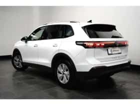 Volkswagen Tiguan (2025) thumbnail 5