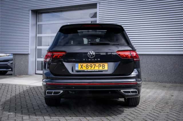 Volkswagen Tiguan (2024) thumbnail 14