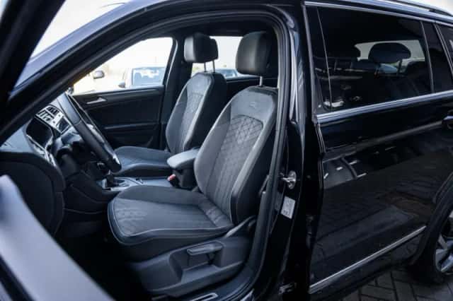 Volkswagen Tiguan (2024) thumbnail 17