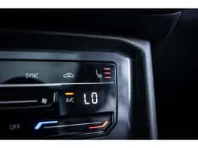 Volkswagen Tiguan (2024) thumbnail 35