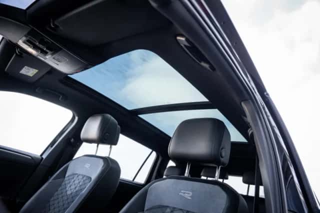 Volkswagen Tiguan (2024) thumbnail 38