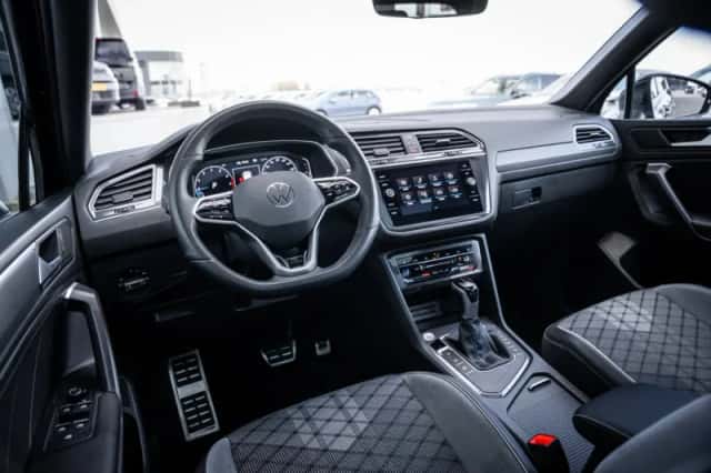 Volkswagen Tiguan (2024) thumbnail 39