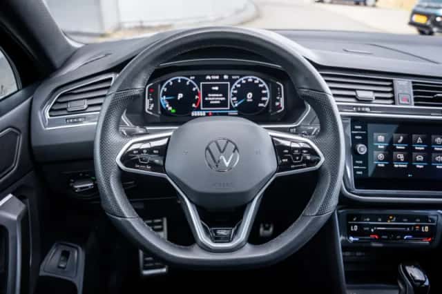 Volkswagen Tiguan (2024) thumbnail 40