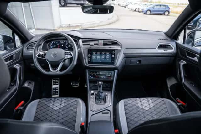 Volkswagen Tiguan (2024) thumbnail 41