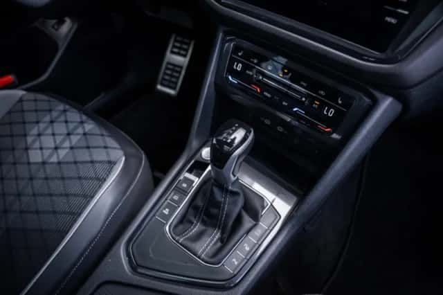 Volkswagen Tiguan (2024) thumbnail 44