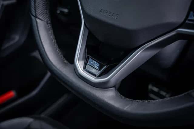 Volkswagen Tiguan (2024) thumbnail 45