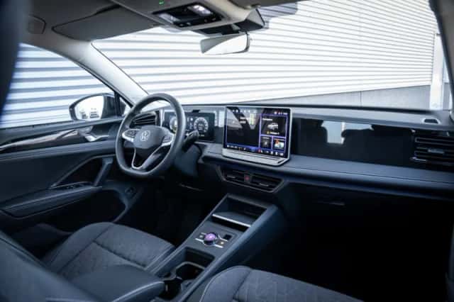 Volkswagen Tiguan (2025) thumbnail 22
