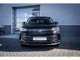 Volkswagen Tiguan (2025) thumbnail 4